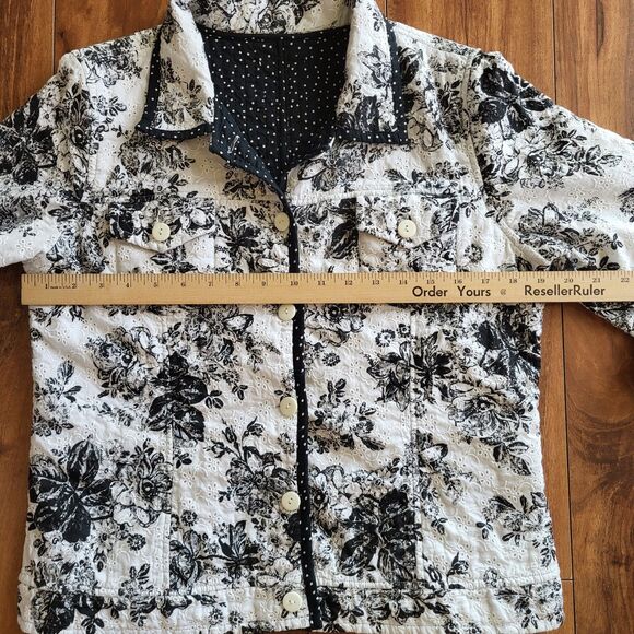 Reversible Quilted Jacket Womens Black White Floral Polka Dot Button Front Med - Picture 12 of 12